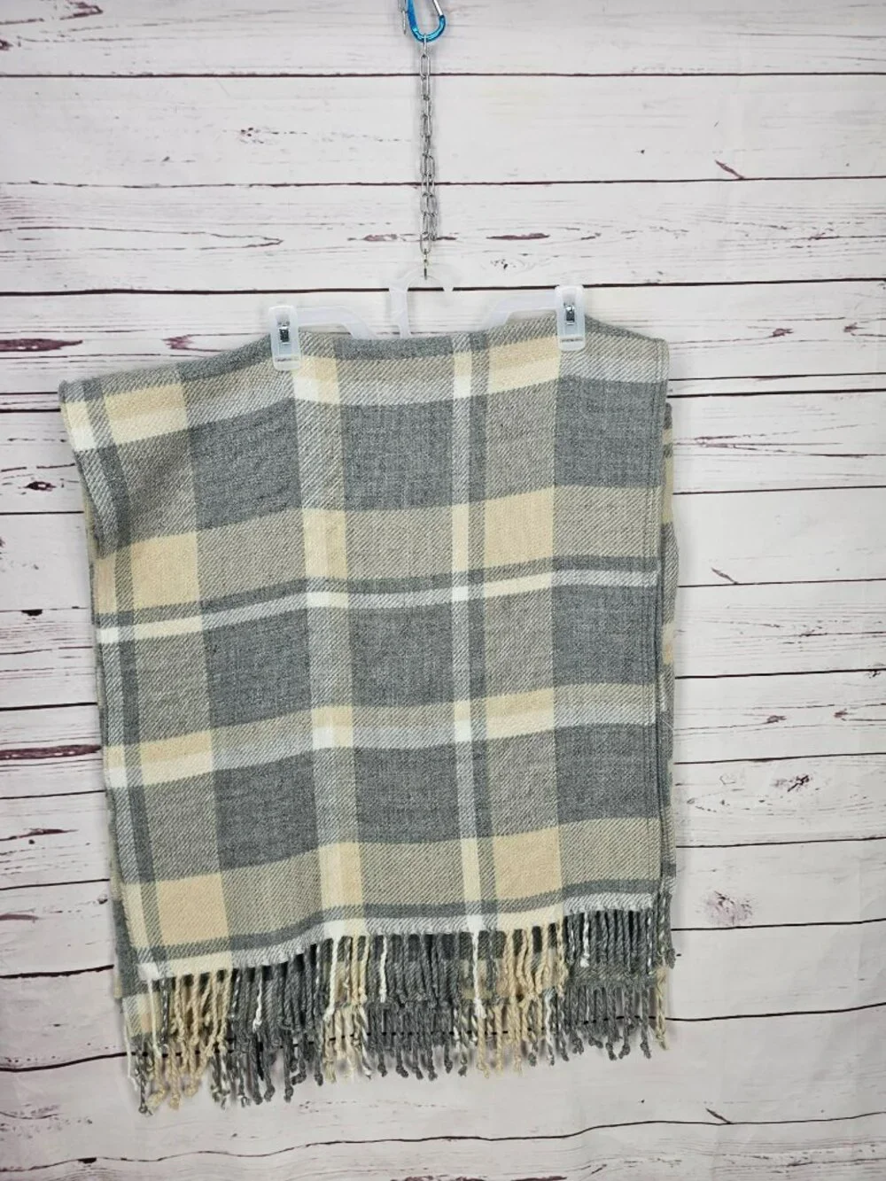 Abercrombie & Fitch Gray & Cream Plaid Fringe Wrap Shawl Scarf